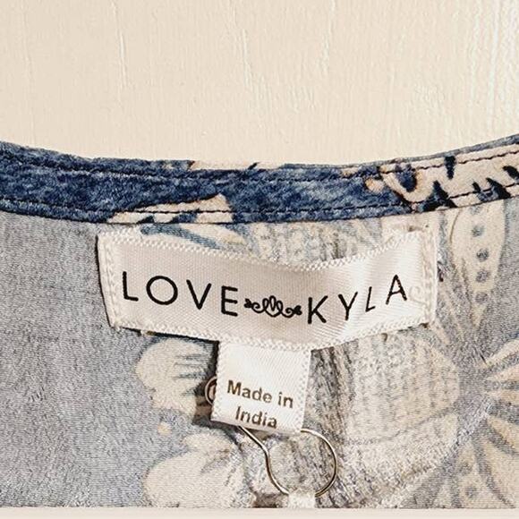 Love Kyla Karisa Polysilk BOHO Chic Lightweight Midi Dress Small NEW - Picture 3 of 9